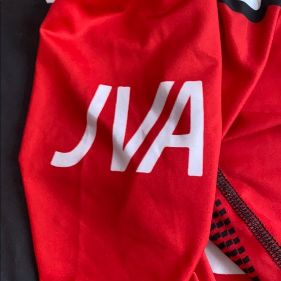 Husky Volleyball Jersey - Picture 3 of 4